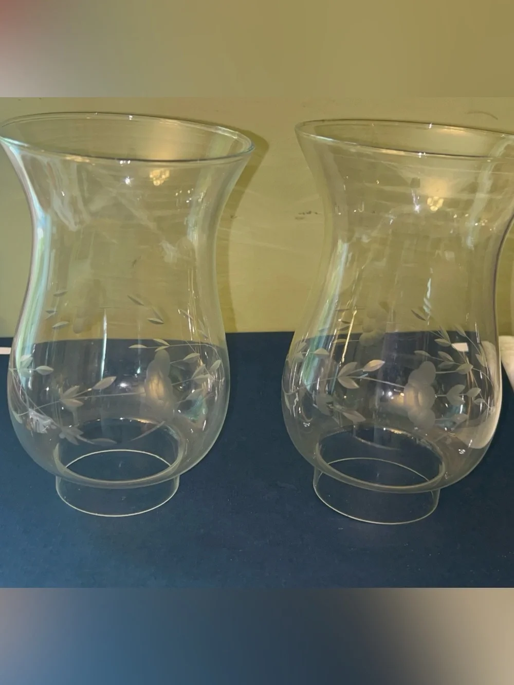 Princess House Heritage Etched Flower and Vine Hurricane Globe Pair
